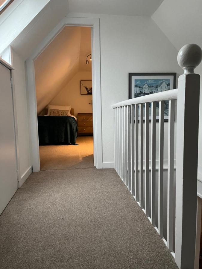 North Coast Property - 17 Margaret Street - Avoch エクステリア 写真